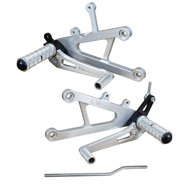 05-0425B Yamaha YZF-R1 2004-06 YZF-R1LE 2004-06 Complete Rearset Kit w/ Pedals - STD Shift - Woodcraft Technologies