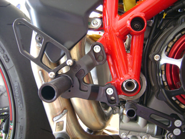 05-0640 Ducati 848 2008-11, 1098 2007-09 1198 2008-11, 848 EVO 2011-13 Rearset Black - Woodcraft Technologies